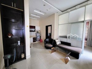 chủ nhà giảm 1tr/ tháng - căn hộ 2 phòng ngủ ban công quận 3