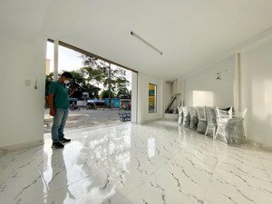 mặt bằng kinh doanh mặt tiền 3 tháng 2 quận 11 - khu văn phòng, đông dân cư - không nhận quán ăn