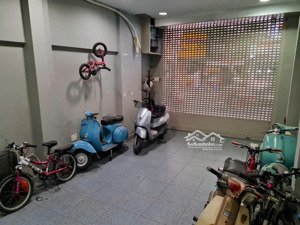 bán gấp mặt tiền ngay chợ phạm văn hai ,p3,tân bình (4mx25m) 4 tầng giá :22,9 tỷ tl -0902950158