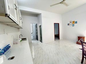 1,6 tỷ - cc d2 phú lợi p7 q8- 2pn 80,2m2 shr , hỗ trợ nh, tặng hết nt