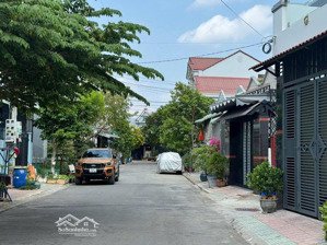 bán đất p. tân đông hiệp, 64m2, kdc đẹp, giá 2ty950, ngay nghã 4 chiêu liêu. shr, xây tự do