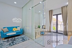 căn hộ 1 phòng ngủ - ban công - tách bếp - full nội thất - ngay ngã tư phú nhuận