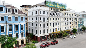 bán căn góc shophouse sun premier hạ long phù hợp làm khách sạn, nhà hàng giá tốt