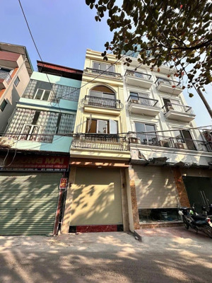 mặt tiền đường đa sỹ, sát chợ, 5 tầng, thang máy, nhà đẹp mới, kinh doanh đỉnh, sẵn sổ