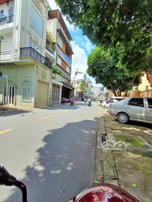 bán nhà mặt tiền đường nguyễn trọng tuyển, p1, tân bình