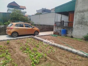 **lô đất đẹp sát chợ xâm xuyên hồng vân thường tín 63.3m, ô tô vào đất, giá chỉ 4x triệu/m*