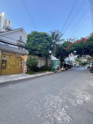 bán nhà mt trần thị liền phước kiểng nhà bè 10x20m hầm 4 tầng 21ty