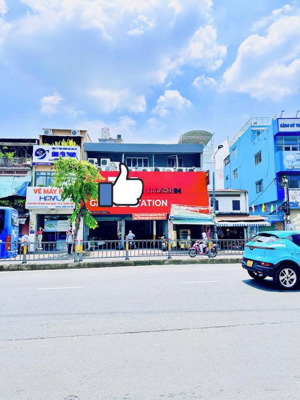mặt tiền đường nguyễn văn cừ p1 quận 5 ( 8 x 20 trệt, 2 lầu )