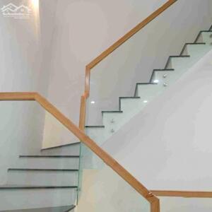  CHỈ HƠN 4 TỶ SỞ HỮU NGAY NHÀ MỚI TINH 3 TẦNG - TRUNG TÂM PHỐ ĐIỆN BIÊN PHỦ!