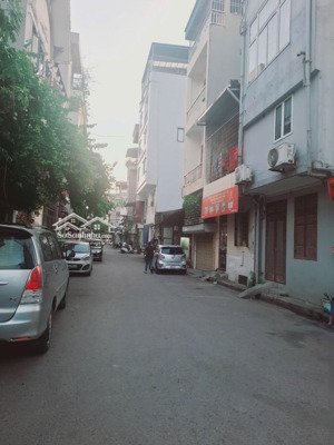bán đất tặng nhà mặt phố ngô gia tự, lô góc, kinh doanh đỉnh, vỉa hè đá bóng