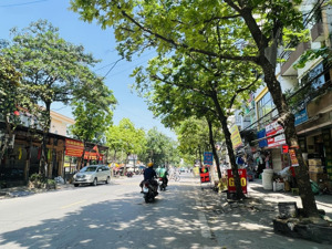 bán gấp nhà mặt phố mậu lương,kiến hưng.kinh doanh sầm uất ngày đêm 85m2 mặt tiền 5m giá nhỉnh 14tỷ