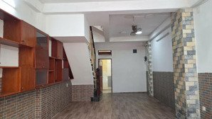 thuê nhà phố kinh doanh, ngay trung tâm quận 7, nguyên căn, giá ổn định
