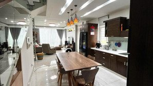 bán nhà 1 hầm 1 trệt 3 lầu góc 2 mặt tiền đường số 21 diện tích 5x23 giá 19 tỷ