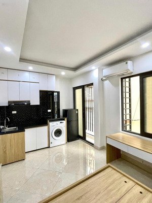 chính chủ cho thuê 3 phòng 20-25m2 full đồ, ở ngay tại ngã tư nguyễn trãi - nguyễn xiển,thanh xuân