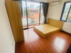 chính chủ cho thuê phòng 3tr2, ngõ 280 lạc long quân, vskk, full đồ, ko chung chủ, sát hồ tây