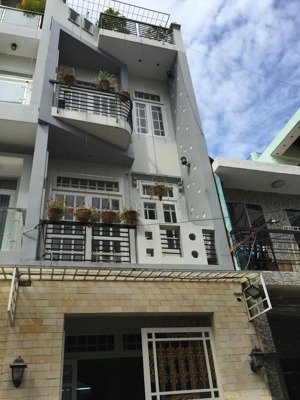 cho thuê nhà hẻm xe hơi điện biên phủ, p15, bình thạnh
