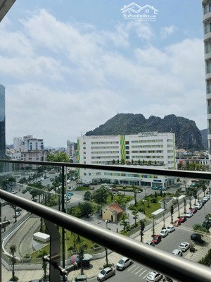 cho thuê căn hộ cao cấp trung tâm hạ long 5tr/t