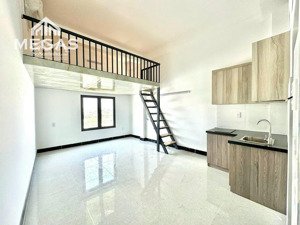 phòng gác cửa sổ lớn mới xây full nội thất 30m2 ngay công viên phần mềm quang trung