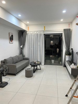 cho thuê chung cư berriver 81m2- tầng cao thoáng mát - 2pn , 2wc - nội thất cao cấp, đầy đủ