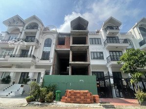 bán biệt thự xây thô 7.5x20m kdc himlam quận 7 view hồ khuôn viên, đ.16m gb: 42,5 tỷ lh:0908935765