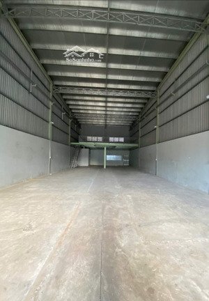 cho thuê kho, xưởng sản xuất 300m2 + gác, giá chỉ 22tr/th đ. lê trọng tấn