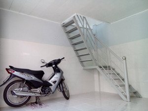 hẻm thông 3m, căn góc, ngang 6m, nhà mới, 3,1tr/t
