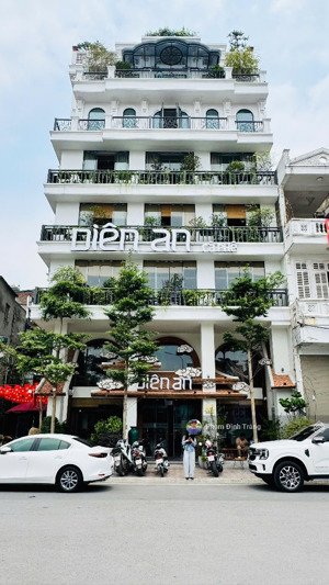 chủ ngộp bank bán gấp mặt phố gần hồ văn chương, đống đa 420m2 tặng gpxd 9 tầng 1 hầm - 75 tỷ