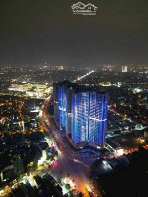 mặt đường chợ hàng mới (gần hồ sen) - vị trí đẹp, số đo vip