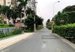 tôi cần bán 2 lô đất 13c greenlife - 85m2 giá 60 triệu/m2 - gần mt nguyễn văn linh