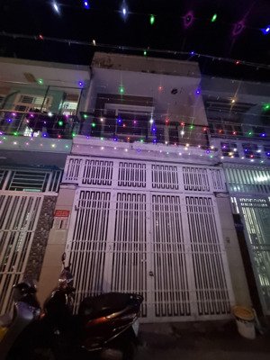cho thuê nhà bè 2pn, 2wc, 90m2 sàn, tại huỳnh tấn phát, nhà bè, 8 triệu vnd
