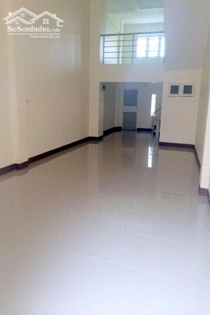 Cho thuê mặt bằng 560M2 đường Phan Chu Trinh cách biển 100m