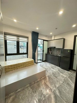 cho thuê phòng tại ngõ 14/30 mễ trì hạ, 4,8 triệu, 28m2, ban công, giặt riêng