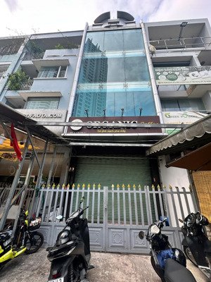 hàng hiếm tại him lam kênh tẻ, 60 triệu, 450m2, 5pn, 5wc, cho thuê nhà riêng