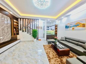 hoa khôi! trần quý cáp, ô tô, lô góc, nhà mới tinh, tặng nội thất, 31m*5 tầng