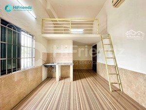 cho thuê phòng gác cao ngay lê văn việt - ngã tư thủ đức - cao đẳng công thương