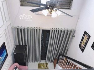 bán gấp nhà riêng ngõ thông phong, tôn đức thắng, 4,6 tỷ, 25 m2, giá ưu đãi hot!