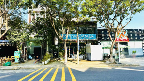 bán cặp đất:đường 15m mai thúc lân. diện tích 230m. ngang 10m. đang cho thuê 50tr/th. được xây 12 t