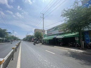 bán nhà mặt tiền đường 30/4, vũng tàu khu kinh doanh đắc địa ngang 8.23m giá chỉ 18 tỷ