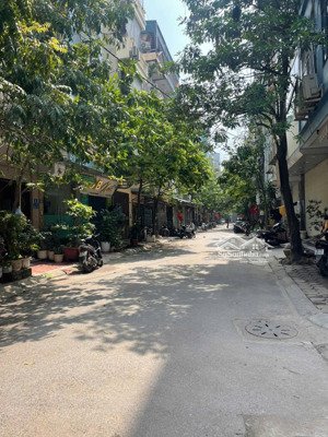 chung cư mini trung tâm đống đa thang máy full nội thất dòng tiền 110tr/tháng chỉ 18.8 tỷ