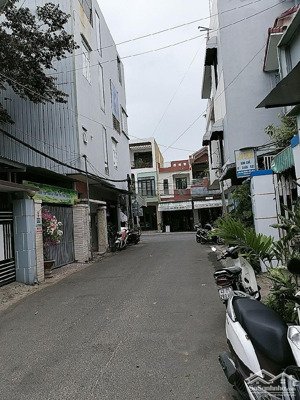 bán nhà chính chủ thủ tục pháp lý đầy đủ