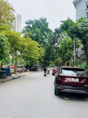 bán nhà làng việt kiều châu âu, mỗ lao, hà đông. vị trí kinh doanh, 90m2, giá rẻ nhất khu vực