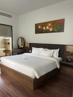 biệt thự rosa alba resort giá chốt nhanh 6tỷ4 công chứng sang tên ngay liên hệ: 0866563878