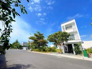 cho thuê nhà không nội thất 3 tầng khu tái định cư mỹ gia, nha trang. lh 0975366629
