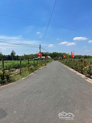 cần tiền bán gấp vườn trái cây, bình phước, 2500m2, 400m2 thổ cư