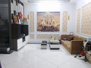 hoa hậu! p tôn đức thắng, lô góc, ngõ nông, 2 thoáng, gần ô tô, 30m*5 tầng