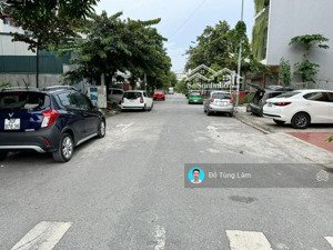 vay ngân hàng hơi quá sức, chủ đang đuối sức, cần bán gấp 60m2 đất đường 17m tđc trâu quỳ. giá tốt!