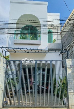 chủ nhà ngộp cần ra gấp. chỉ 500tr nhận nhà