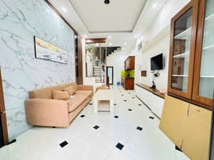 vip hà đông - 32m2 x 5 tầng - chỉ 6x tỷ - 10m ra mặt phố - gần bưu điện hà đông - vô vàn tiện ích