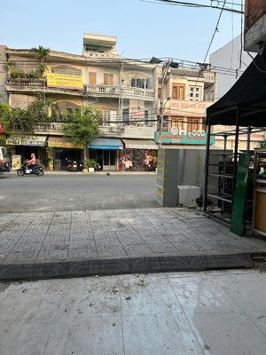 chính chủ cần bán đất tặng nhà cấp 4, 115,5m2 tại phạm văn bạch phường 15 quận tân bình, gần ga t3