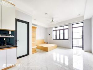 Căn Hộ ban công full nội thất cho thuê ở Nguyễn Cửu Vân gần cầu Thị Nghè giáp Q1,Q2 ở Bình Thạnh